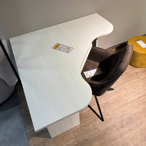 стол письменный Карина стол письменный Карина