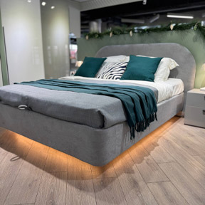 Спальня Римини с туалетным столиком Спальня Римини с туалетным столиком