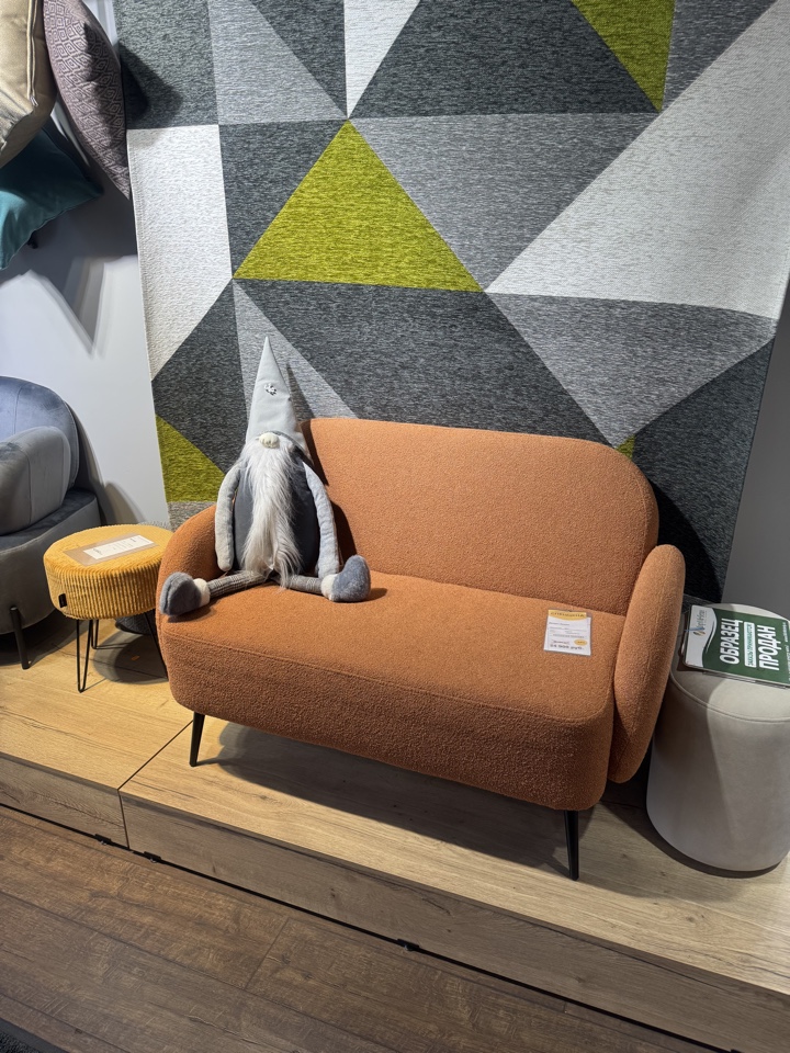 Диван Локки