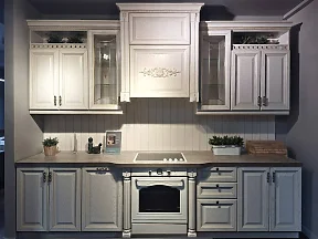 Мадлен Мадлен