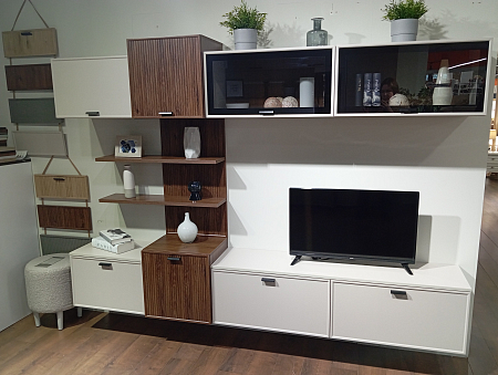 Стелла Стелла