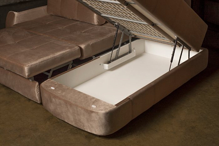 Диван угловой Берлин с оттоманкой с широкими подлокотниками Диван угловой Берлин с оттоманкой с широкими подлокотниками