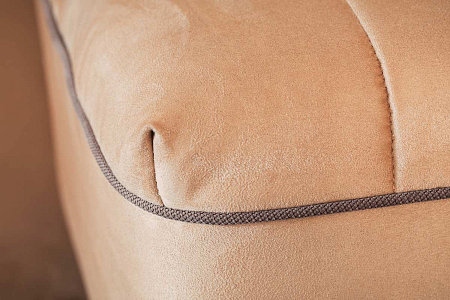 Диван угловой Норман с оттоманкой Диван угловой Норман с оттоманкой