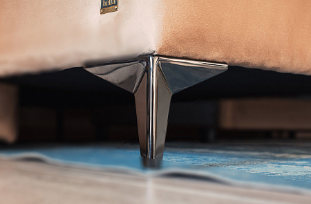 Диван угловой Норман с оттоманкой Диван угловой Норман с оттоманкой